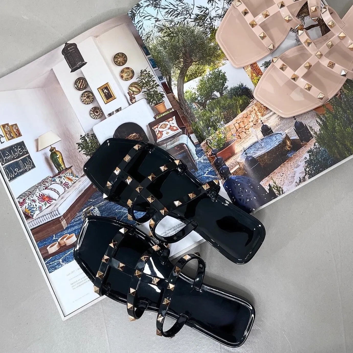 Alexia Sandals - Black