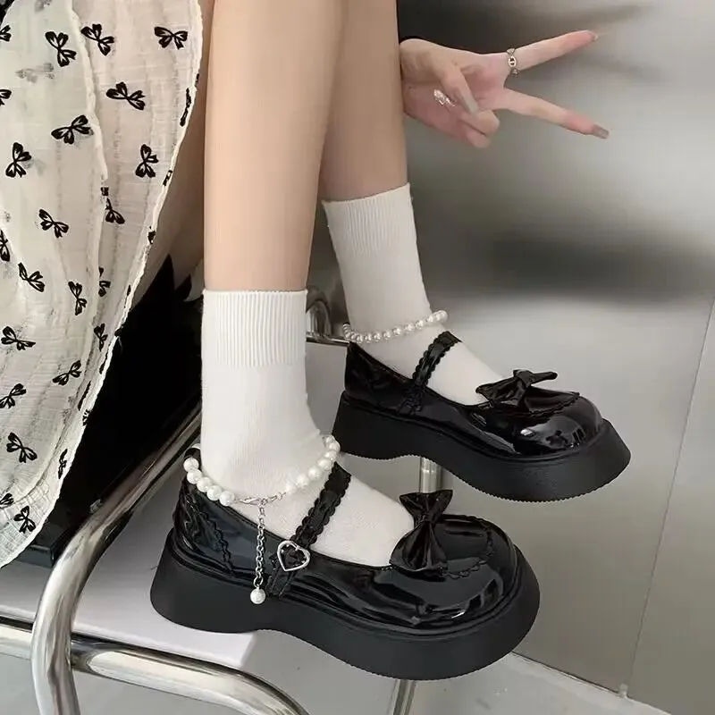 Hnzxzm Lovely Pearl Strap Lolita Shoes for Women Sweet Bowtie Platform Mary Janes Woman Patent Leather Non-Slip Cute Flats