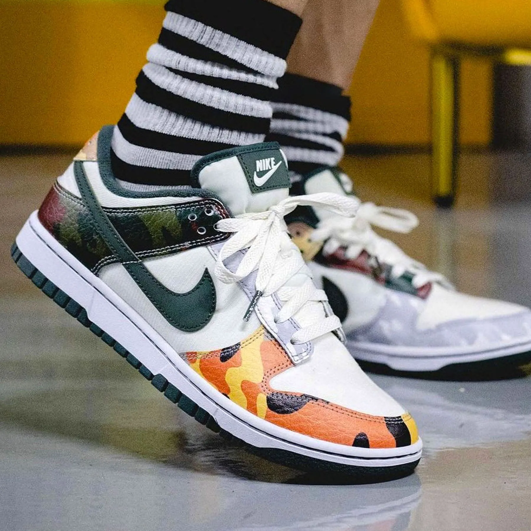 Nike Dunk Low SE 'Sail Multi-Camo'