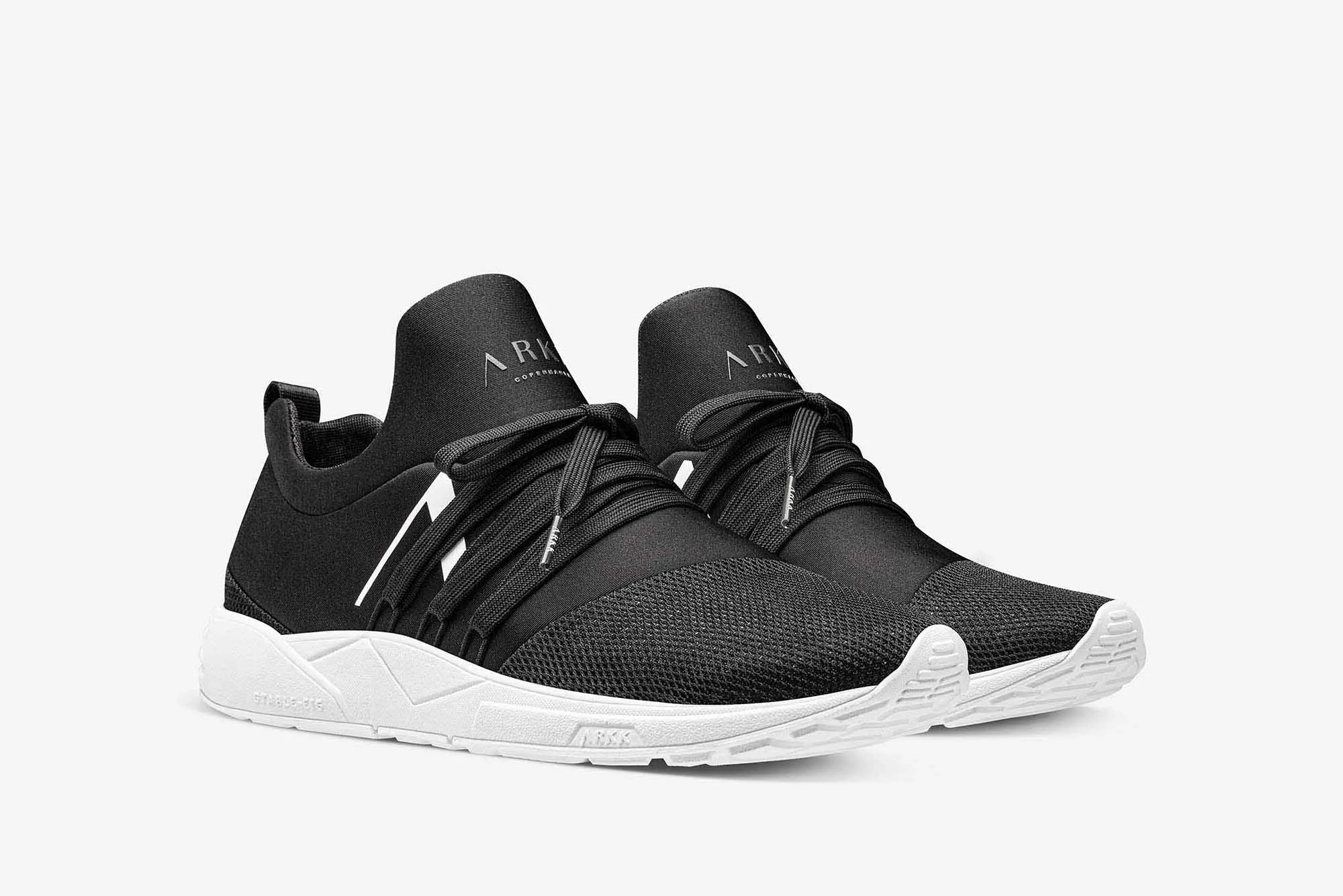 Raven Mesh PET S-E15 - Jet Black White - Women