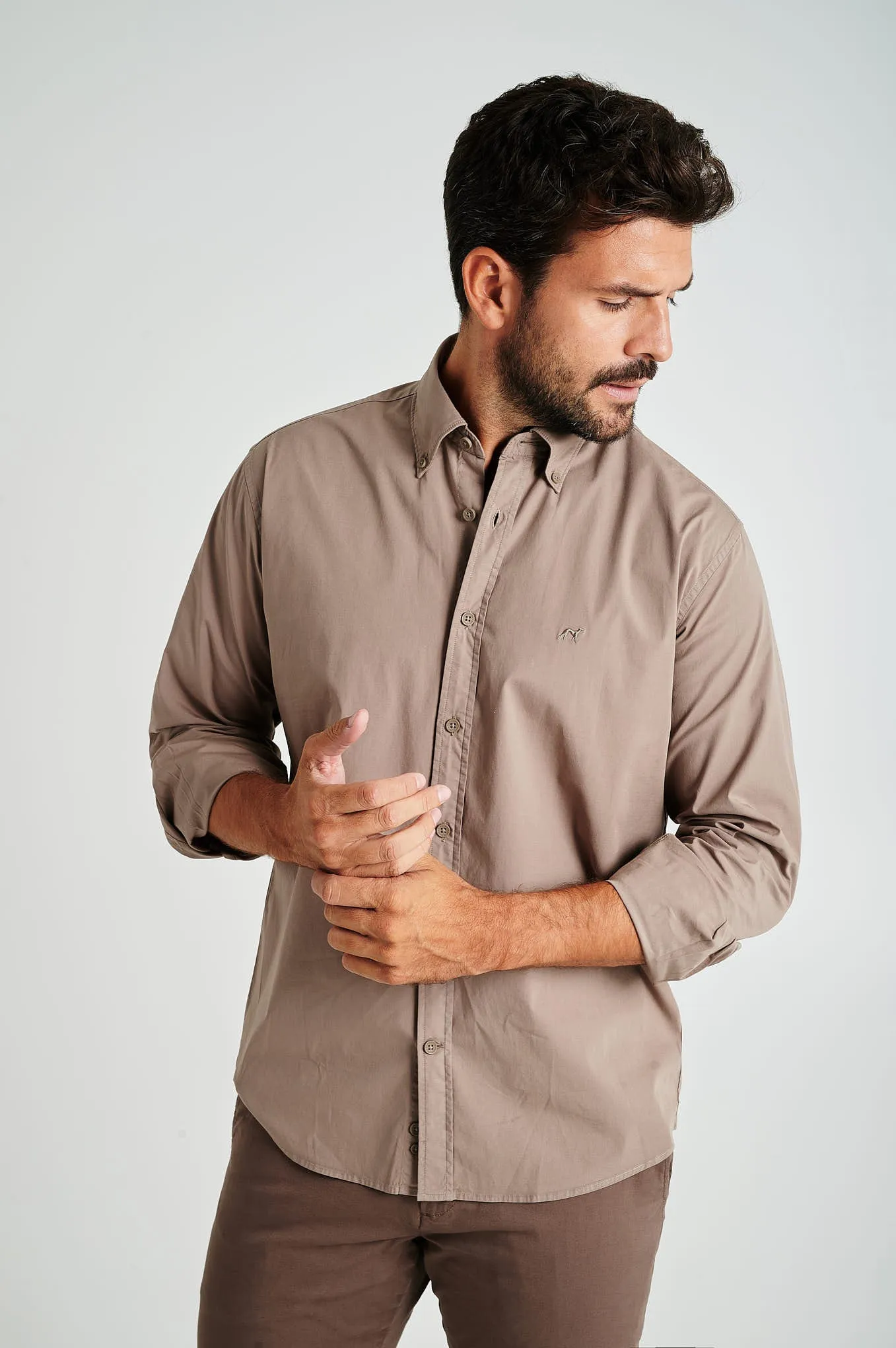 Regular fit cotton elastane comfort poplin shirt in garment dye