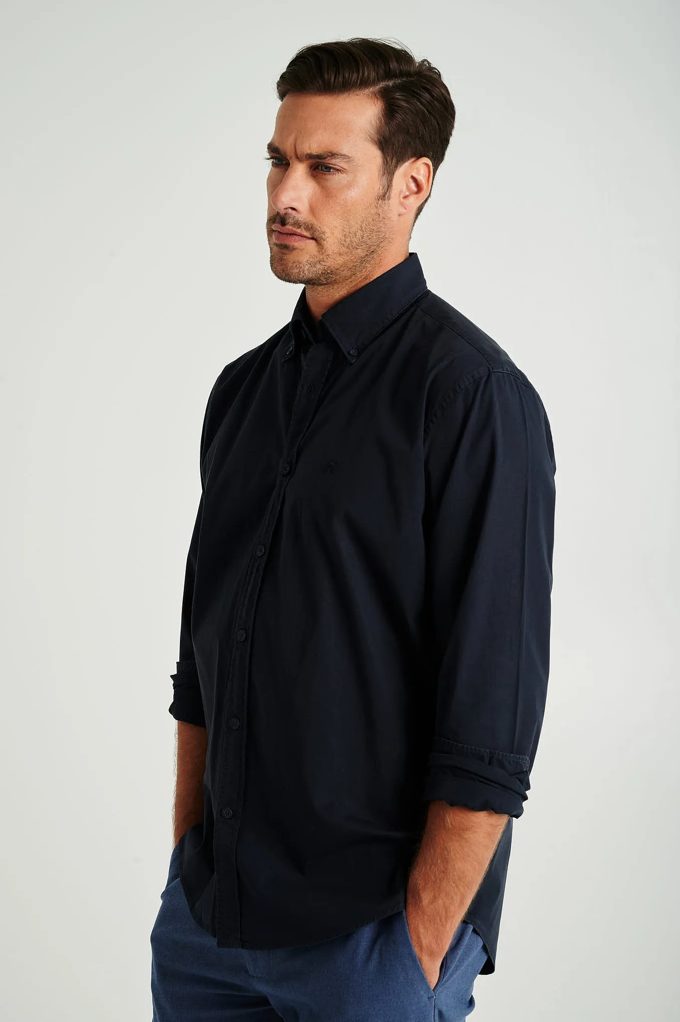Regular fit cotton elastane comfort poplin shirt in garment dye