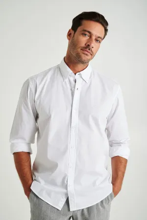 Regular fit cotton elastane comfort poplin shirt in garment dye