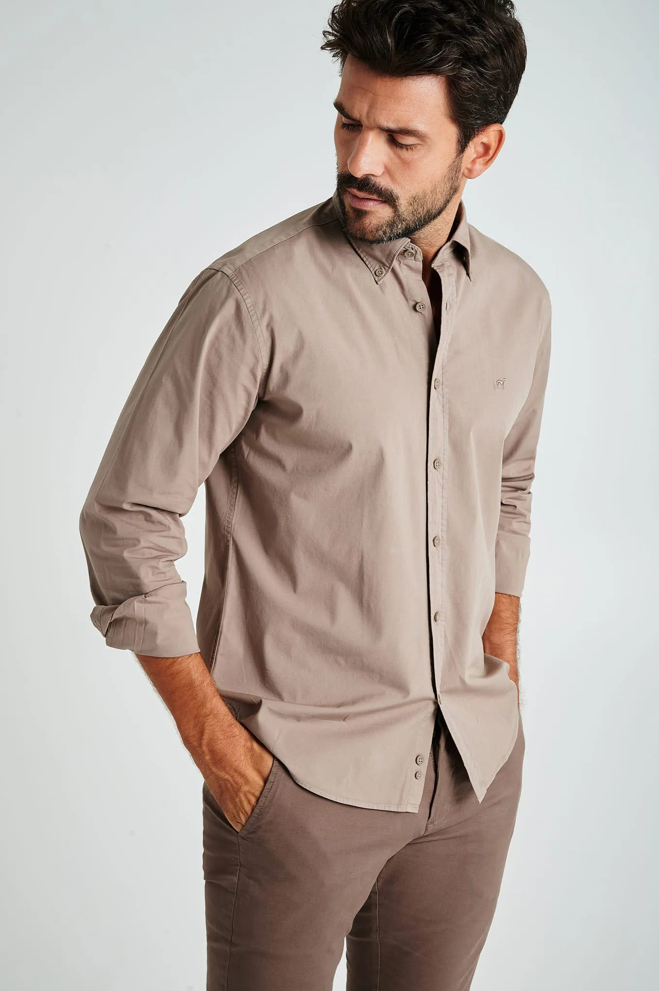 Regular fit cotton elastane comfort poplin shirt in garment dye