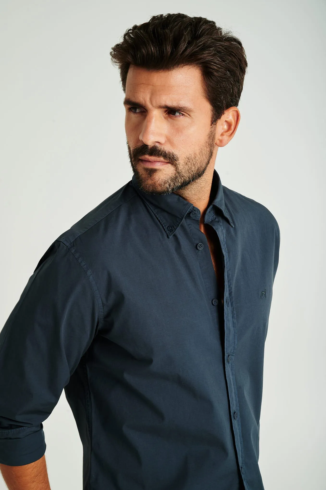Regular fit cotton elastane comfort poplin shirt in garment dye