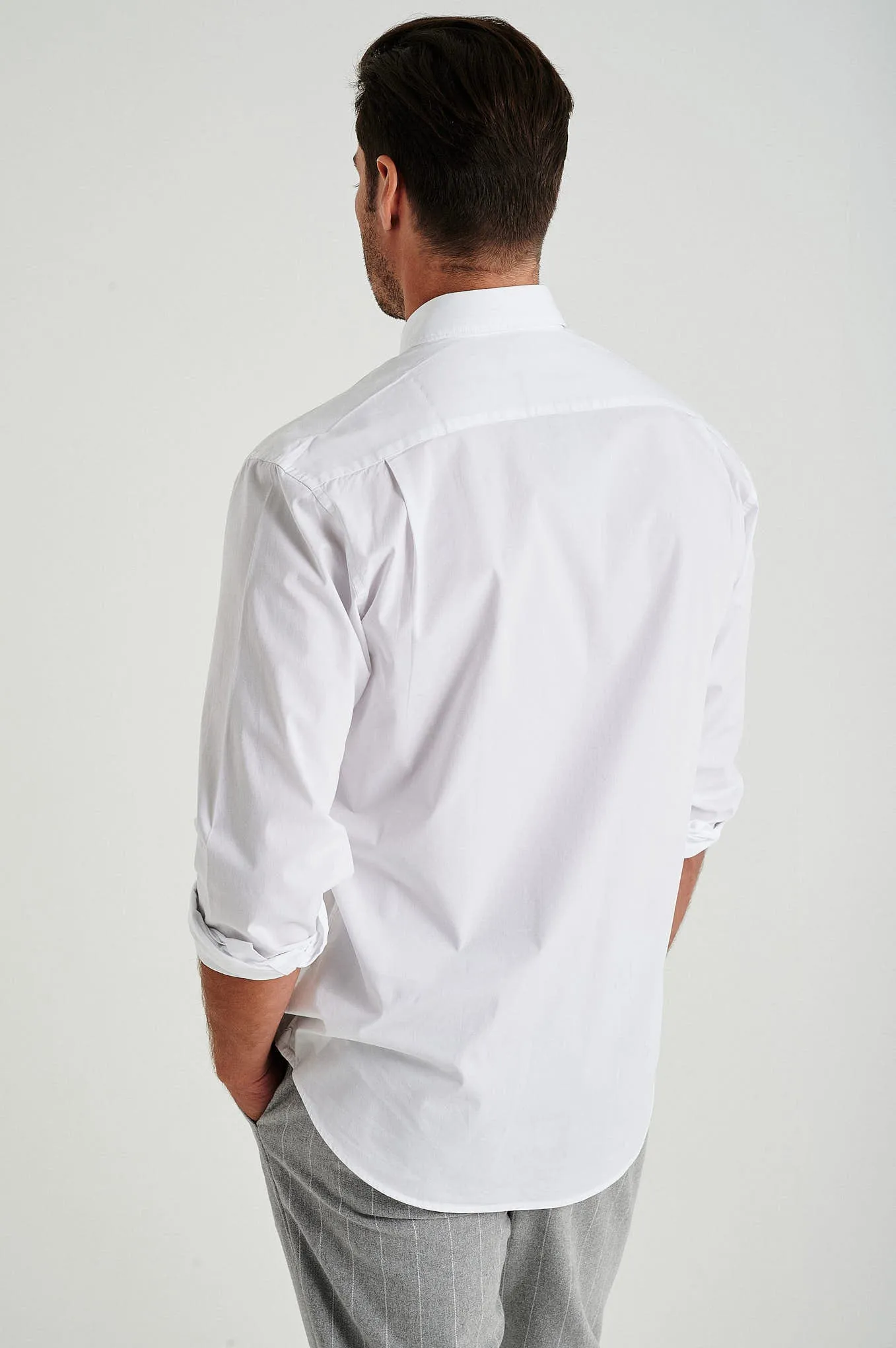 Regular fit cotton elastane comfort poplin shirt in garment dye