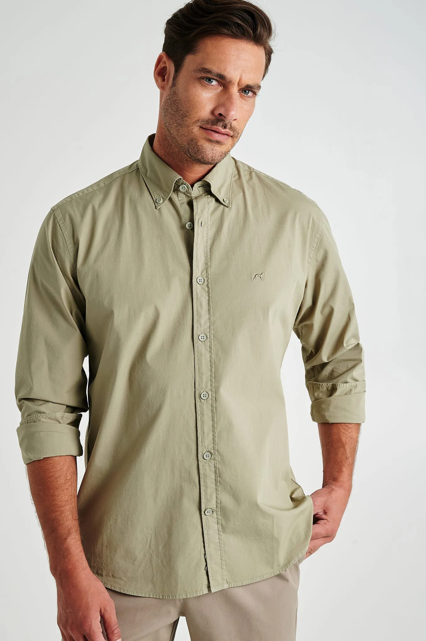 Regular fit cotton elastane comfort poplin shirt in garment dye