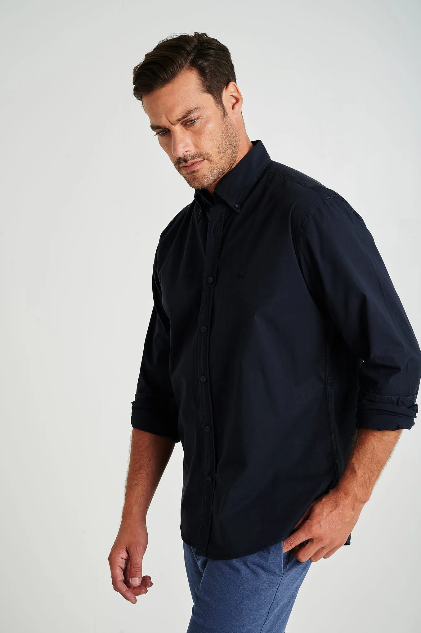 Regular fit cotton elastane comfort poplin shirt in garment dye