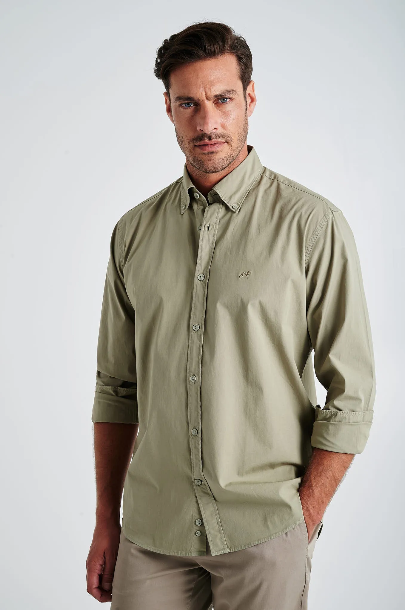 Regular fit cotton elastane comfort poplin shirt in garment dye