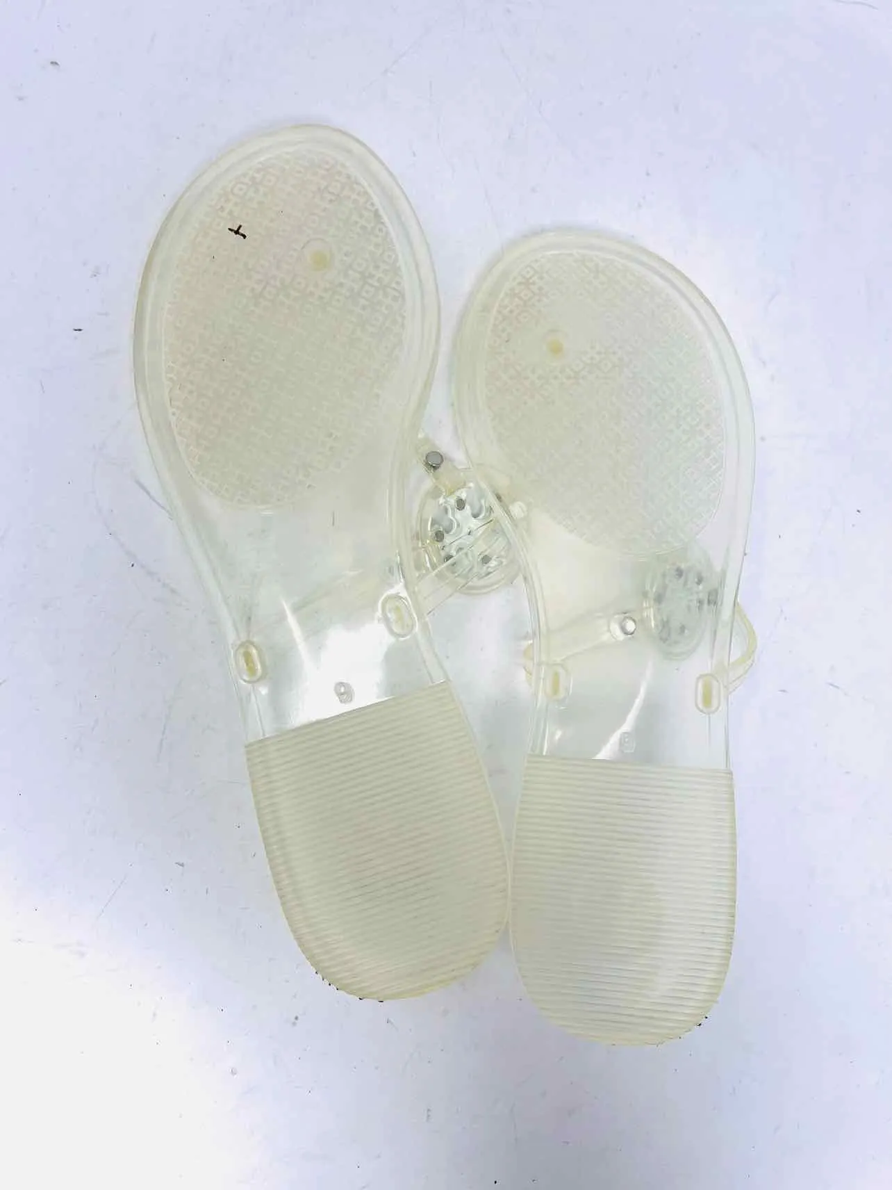 Tory Burch Size 9 Clear/White Medallion Jelly Designer Sandals