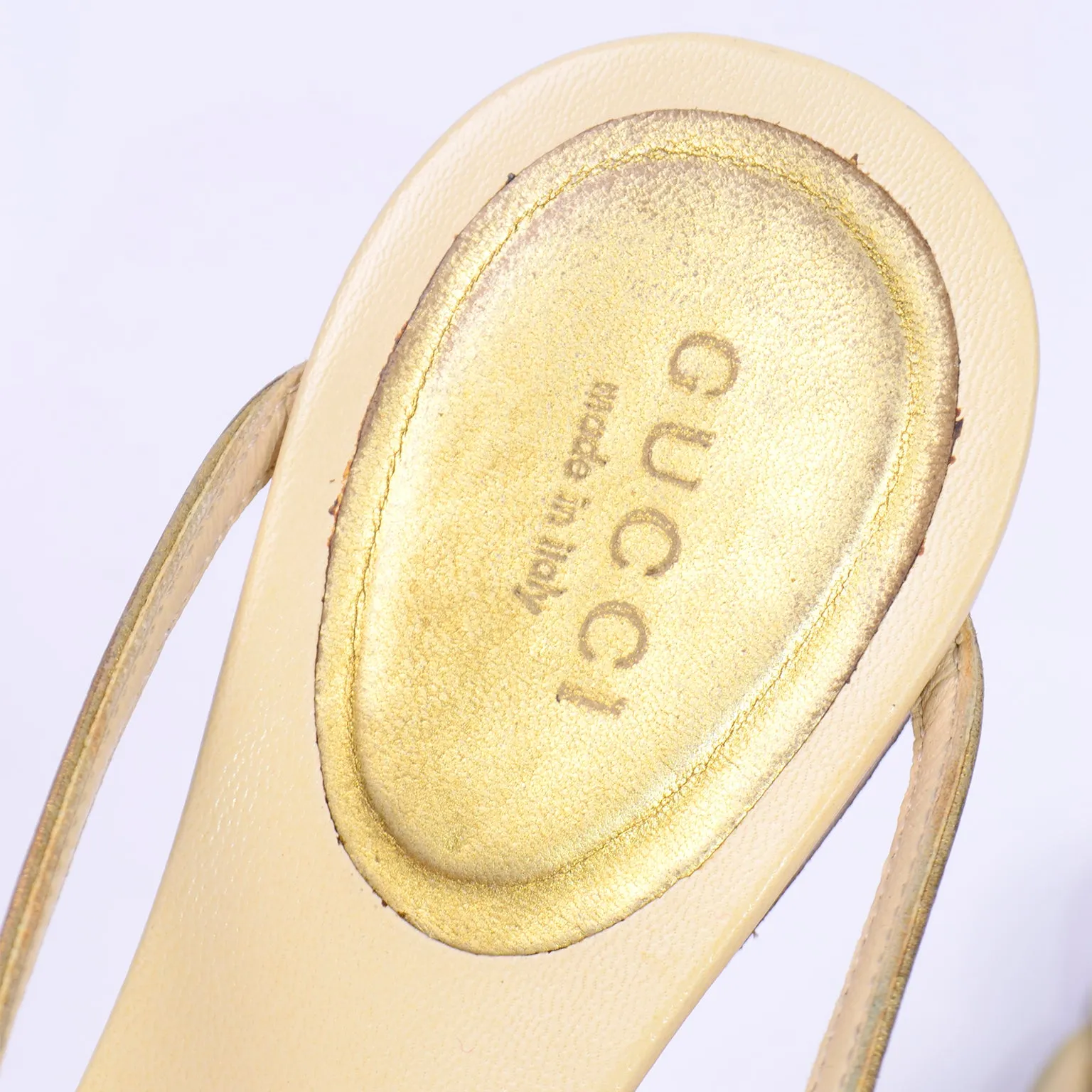 Vintage Gucci Shoes Gold Sandals Size 7B