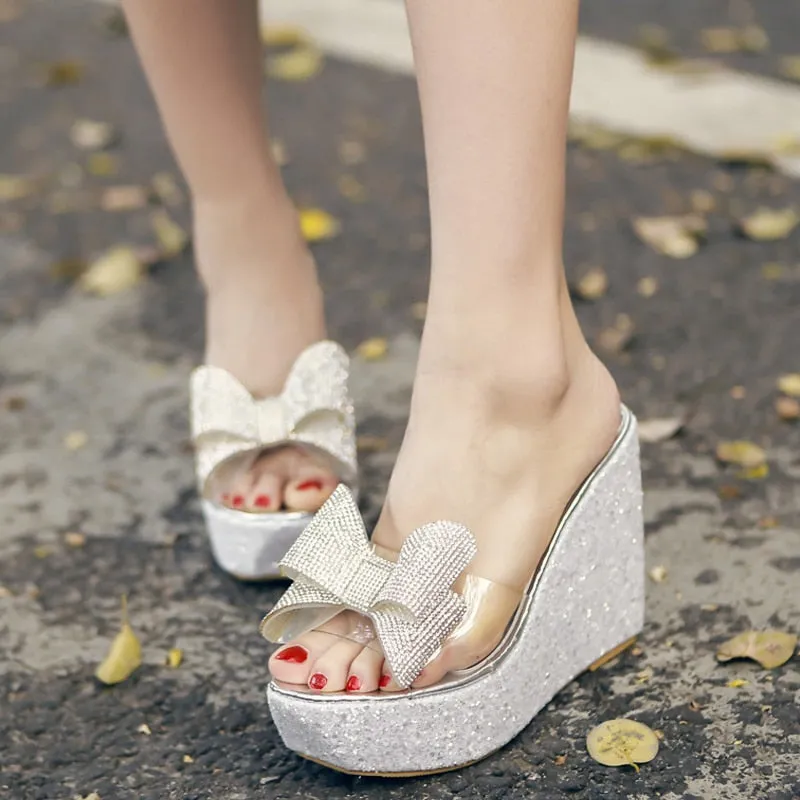 Woman Beach Flower Pom Sandals